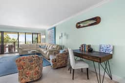 Welcoming & Tropical Oceanfront 3bd/3bath Townhouse