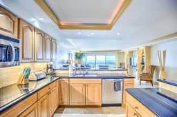 Remodeled Tommy Bahama Oceanfront Condo