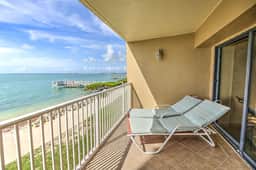 Fresh & Light Oceanfront Condo