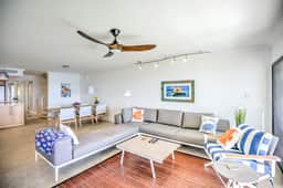 Nautical Natural Light Oceanfront Townhouse