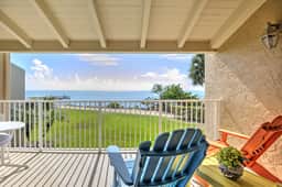Nautical Natural Light Oceanfront Townhouse