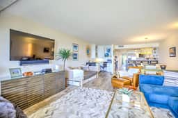 Oceanfront Boho Chic Townhouse