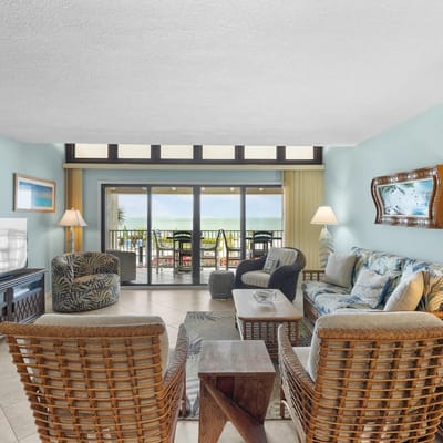 Tropical & Elegantly Updated Oceanfront Townhome