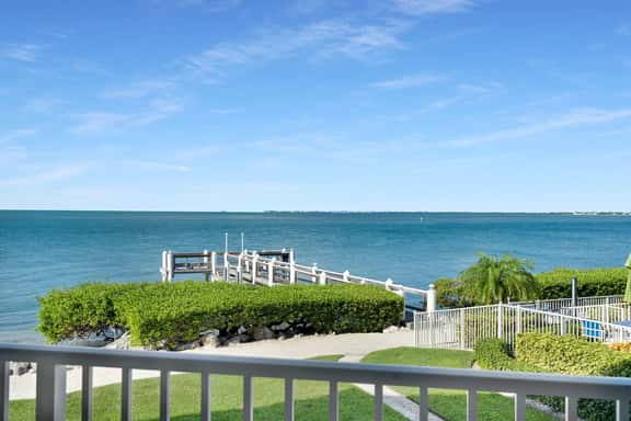 Nautical Oceanfront Escape - Image 1
