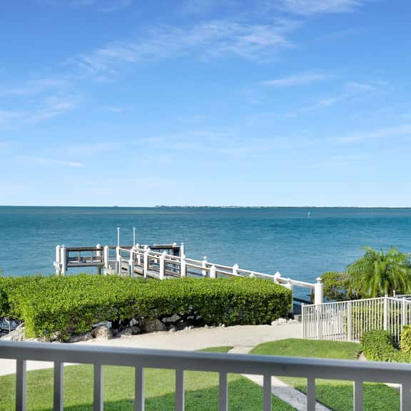 Nautical Oceanfront Escape - Image 1