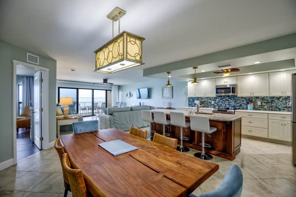 BEST SUNSETS in Keys/Ocean Front/KeyColonyPoint#15/GreatPool/30 ft from Beach