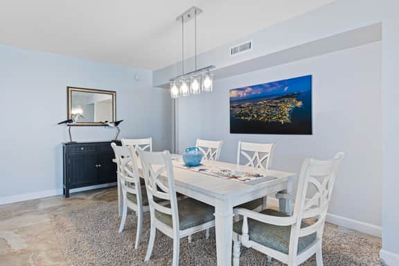 Cool & Clean Top Floor Remodeled Oceanfront Condo