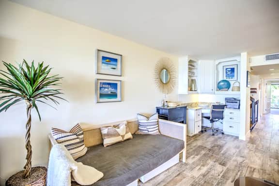Oceanfront Boho Chic Townhouse