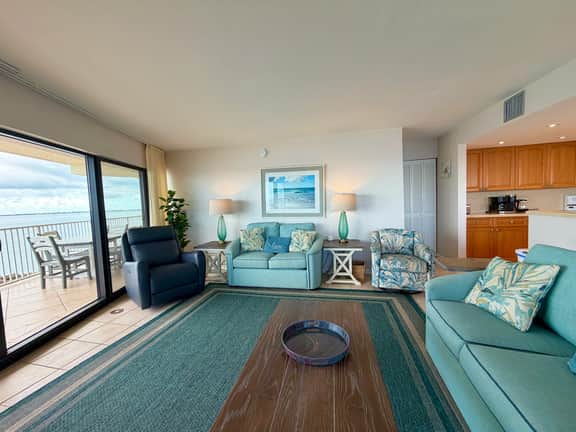 Stunning 180° Open Water Views - Image 2