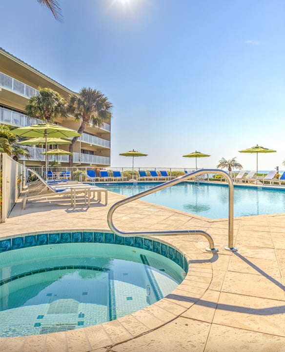 Heated Pool & Hot Tub