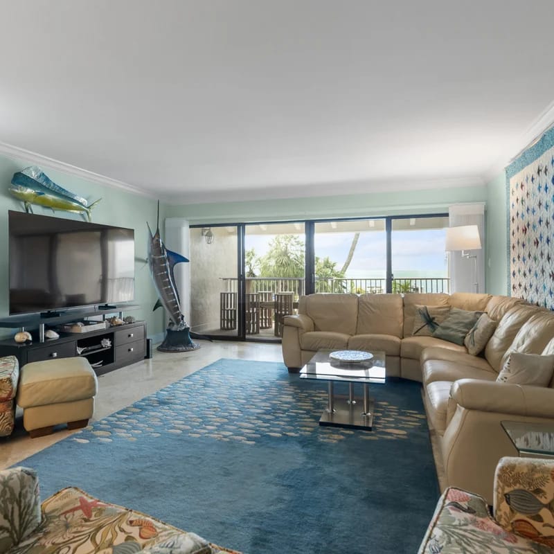 Welcoming & Tropical Oceanfront 3bd/3bath Townhouse